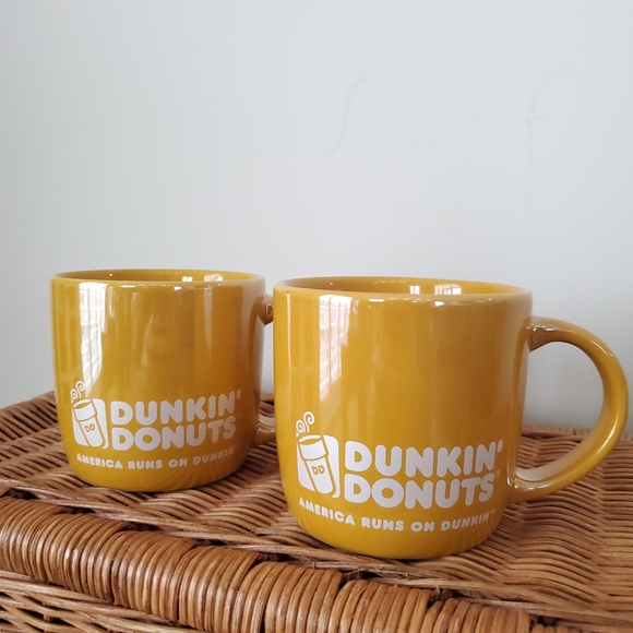 Dunkin Donuts Other - Dunkin Donuts Set of Two Iridescent Yellow 12 Ounce Ceramic Mugs NEW